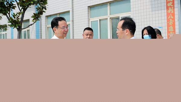 鄭州市委常委、市紀委書記杜新軍一行蒞臨鄭鍋調研指導工作