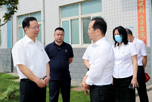 鄭州市委常委、市紀委書記杜新軍一行蒞臨鄭鍋調研指導工作
